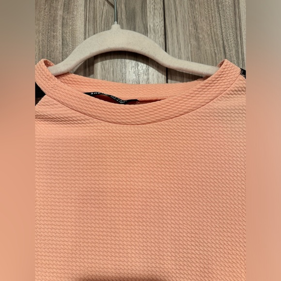 Lace Insert Raglan Sleeve Top - Picture 6 of 9